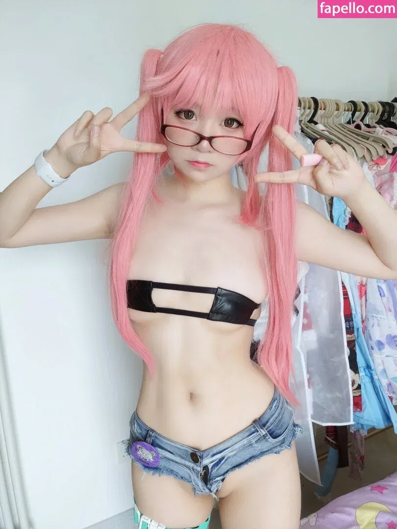 YaoYaoQwQ Onlyfans Photo Gallery 