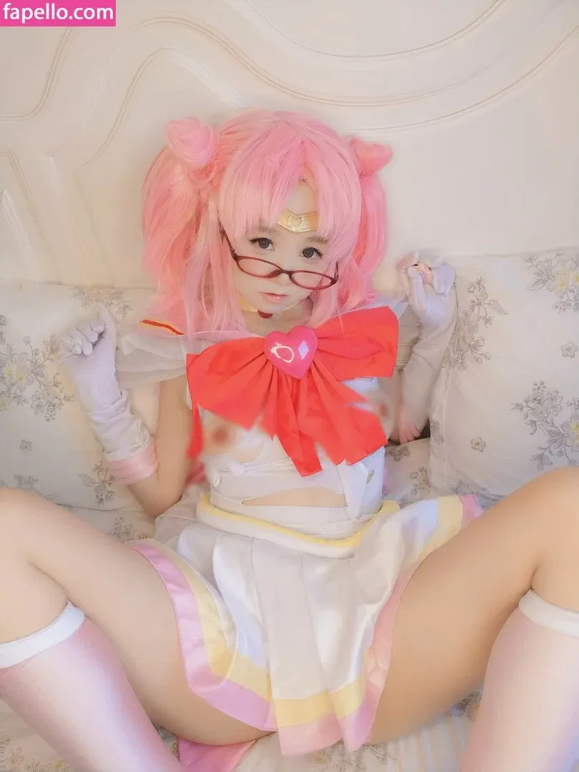 YaoYaoQwQ Onlyfans Photo Gallery 