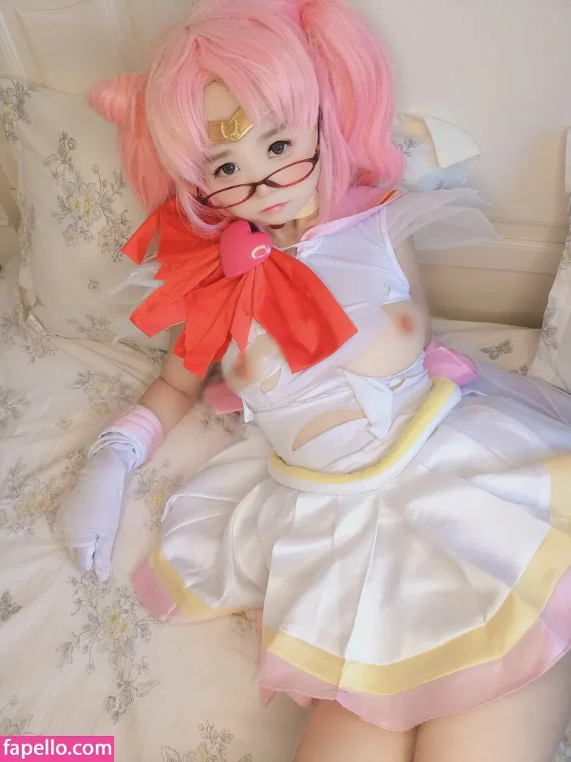 YaoYaoQwQ Onlyfans Photo Gallery 