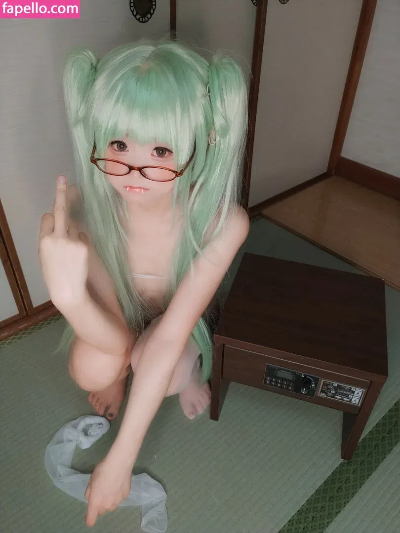 YaoYaoQwQ Onlyfans Photo Gallery 