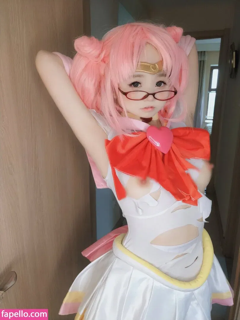 YaoYaoQwQ Onlyfans Photo Gallery 