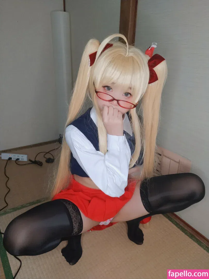 YaoYaoQwQ Onlyfans Photo Gallery 