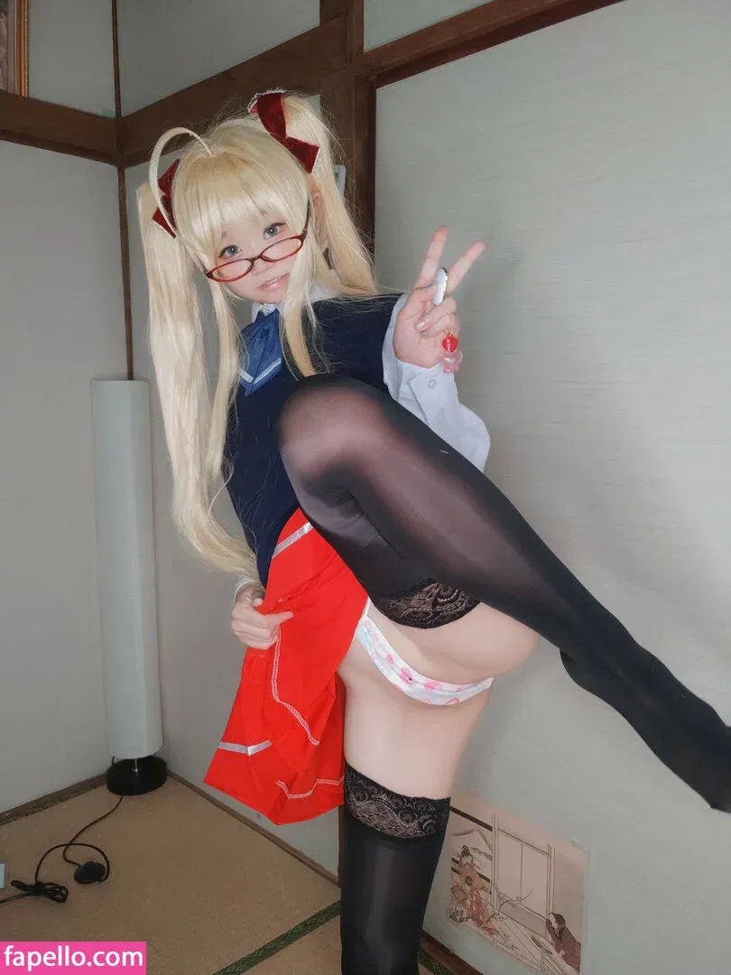 YaoYaoQwQ Onlyfans Photo Gallery 