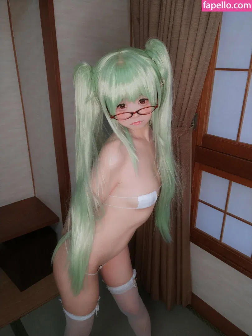 YaoYaoQwQ Onlyfans Photo Gallery 