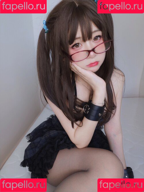 YaoYaoQwQ Onlyfans Photo Gallery 