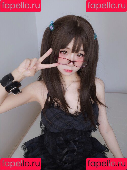 YaoYaoQwQ Onlyfans Photo Gallery 