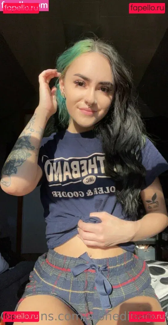 stonedinagraveyard Onlyfans Photo Gallery 