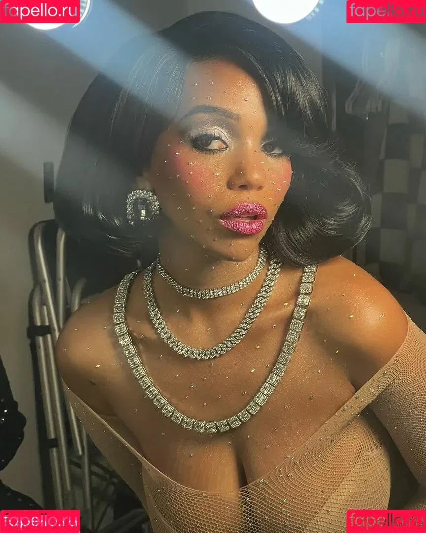 Daphne Blunt Onlyfans Photo Gallery 