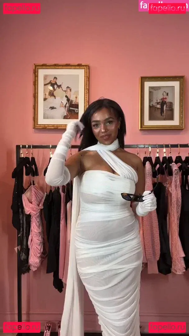 Daphne Blunt Onlyfans Photo Gallery 