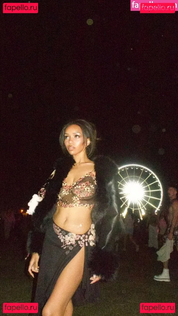 Daphne Blunt Onlyfans Photo Gallery 