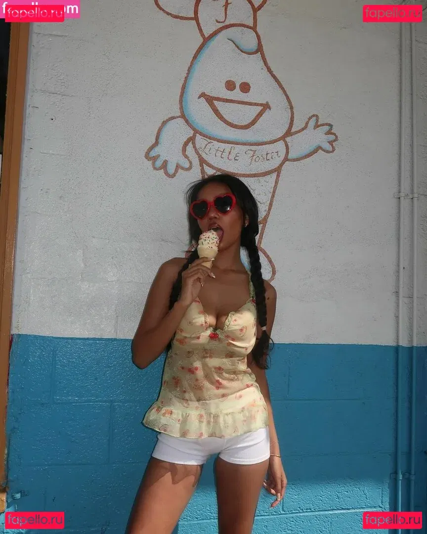 Daphne Blunt Onlyfans Photo Gallery 