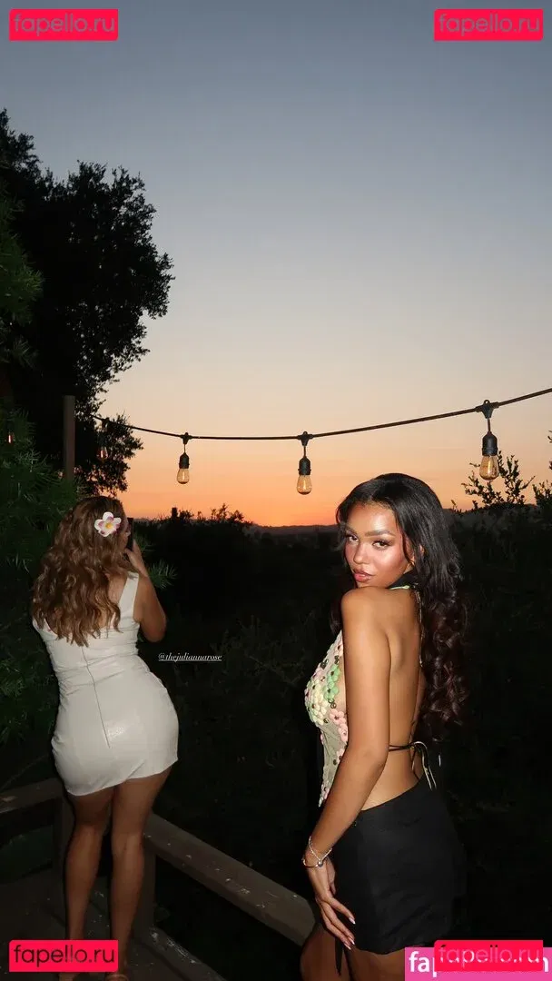 Daphne Blunt Onlyfans Photo Gallery 