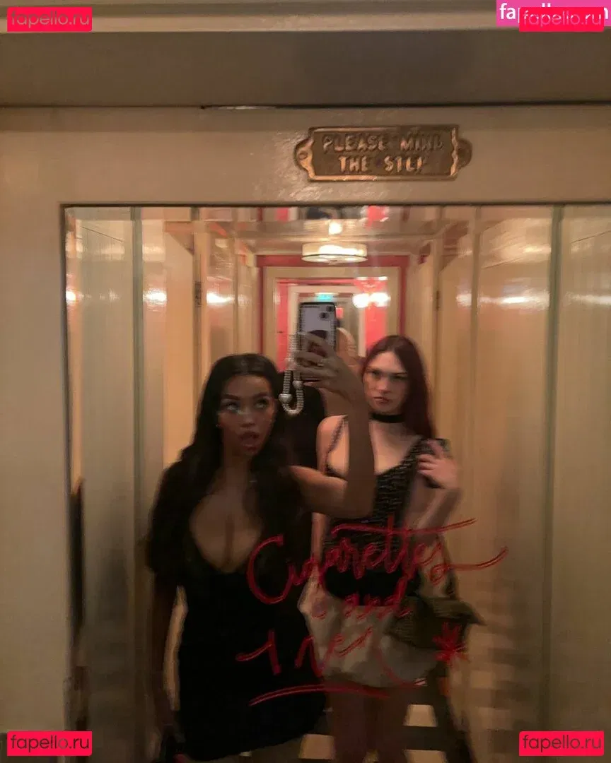 Daphne Blunt Onlyfans Photo Gallery 