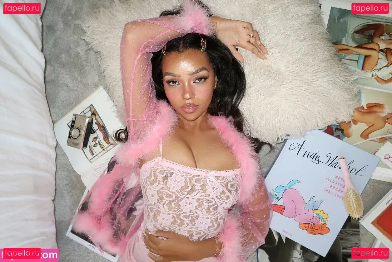 Daphne Blunt Onlyfans Photo Gallery 