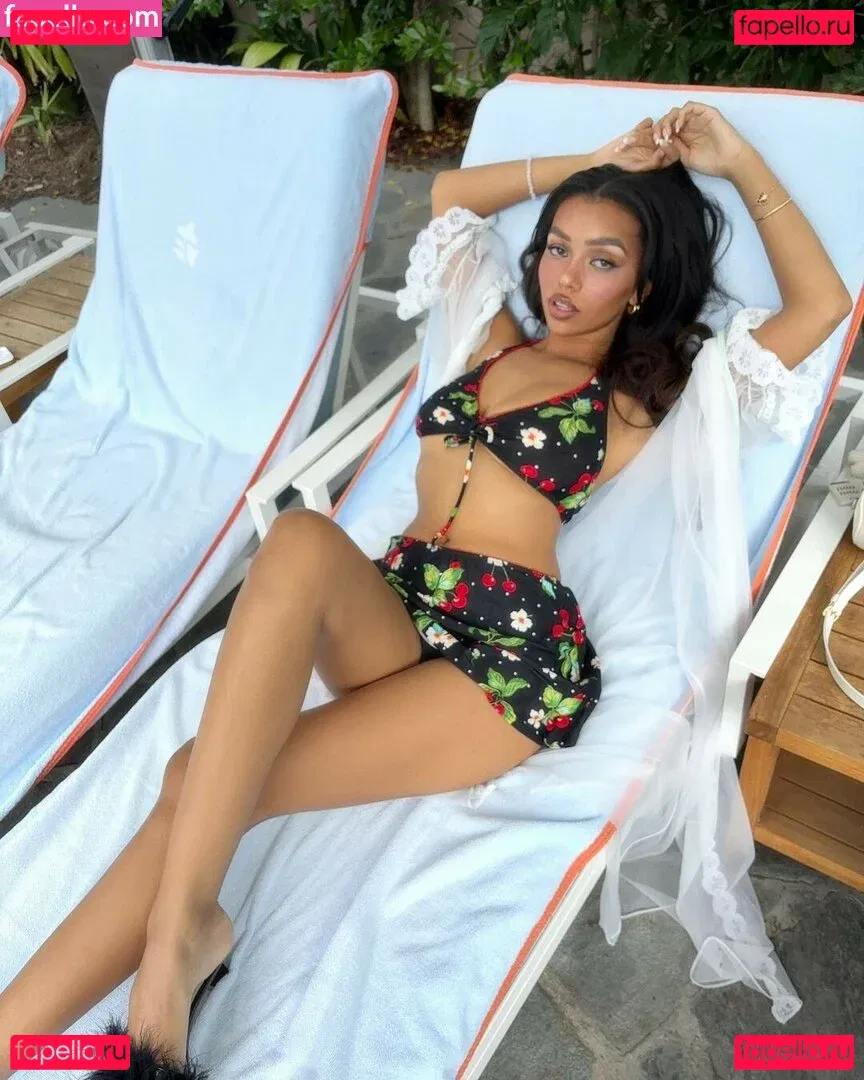 Daphne Blunt Onlyfans Photo Gallery 