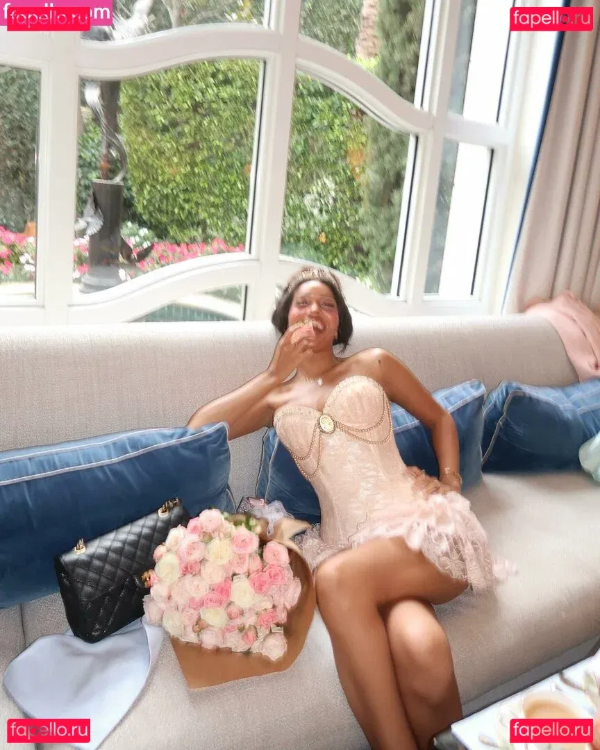 Daphne Blunt Onlyfans Photo Gallery 