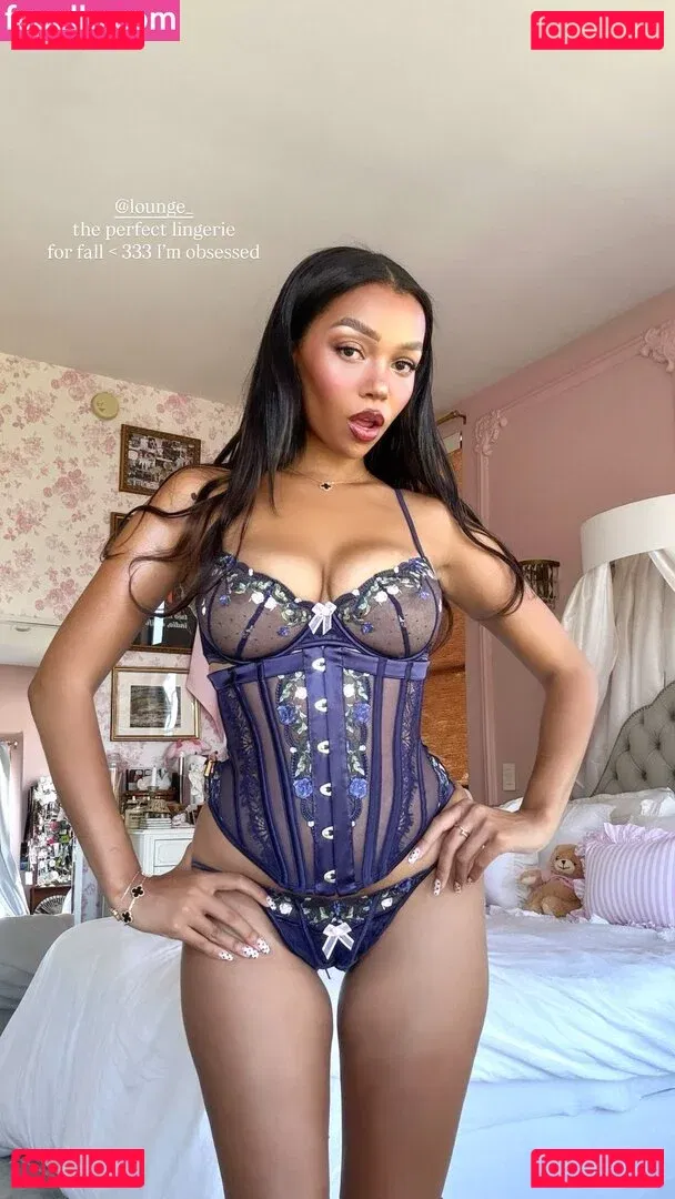 Daphne Blunt Onlyfans Photo Gallery 