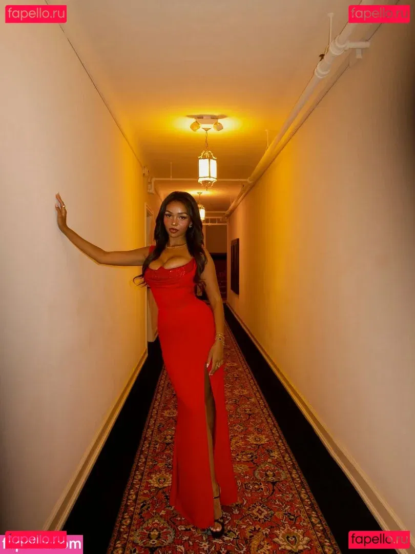 Daphne Blunt Onlyfans Photo Gallery 