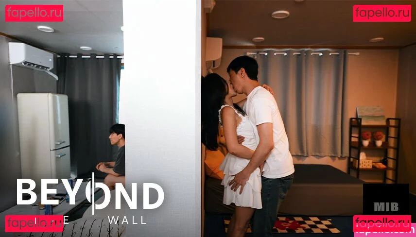 Mask In Black Onlyfans Photo Gallery 