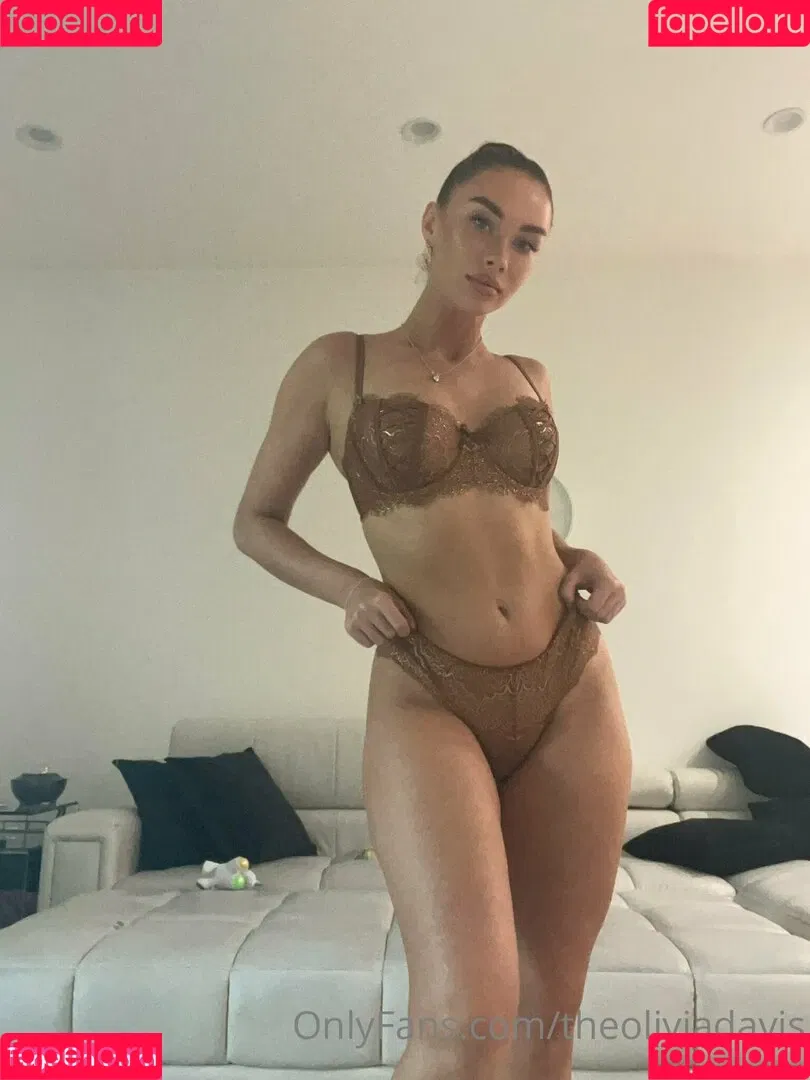 theoliviadavis Onlyfans Photo Gallery 