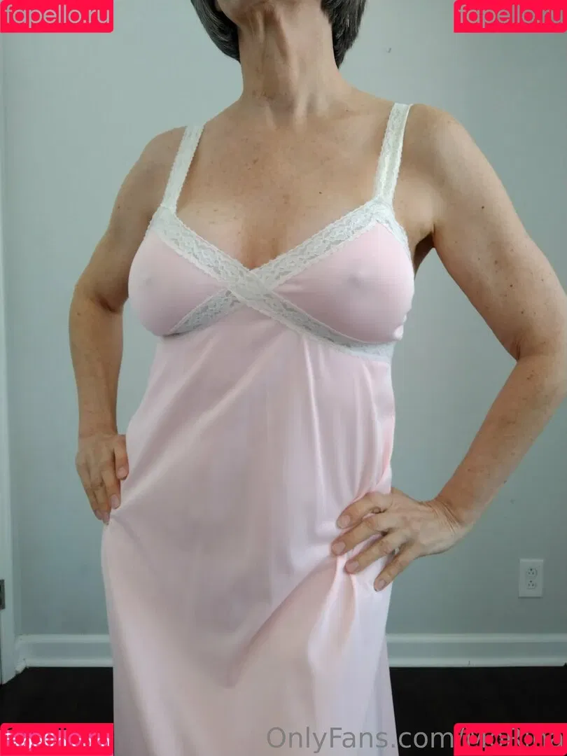 morina Onlyfans Photo Gallery 
