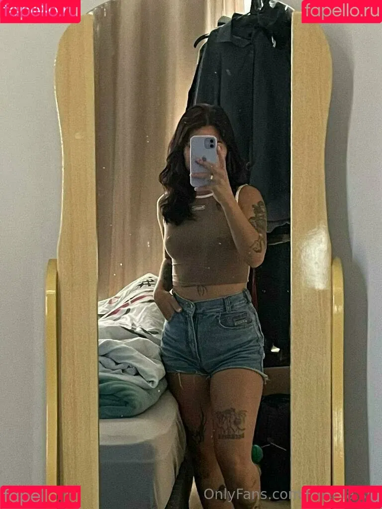 rafaela.sg Onlyfans Photo Gallery 
