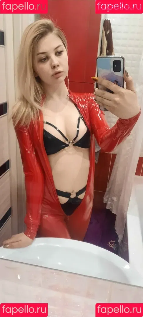 Alexandra Bessonova Onlyfans Photo Gallery 