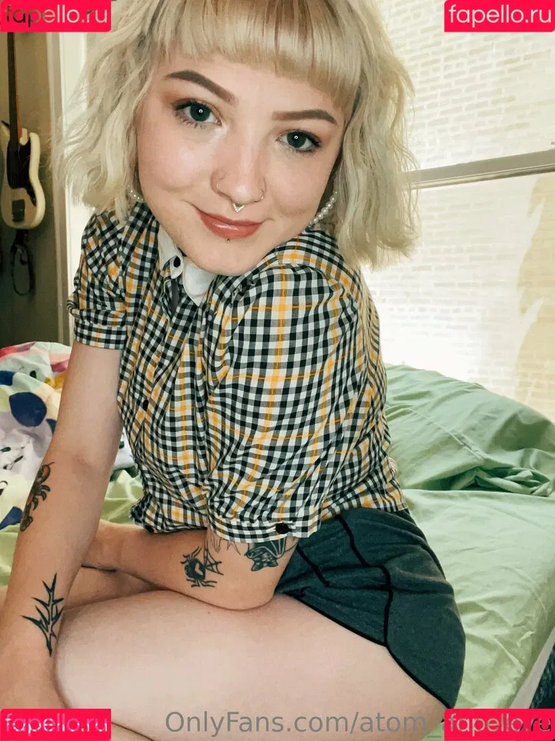 atom_and_eve Onlyfans Photo Gallery 