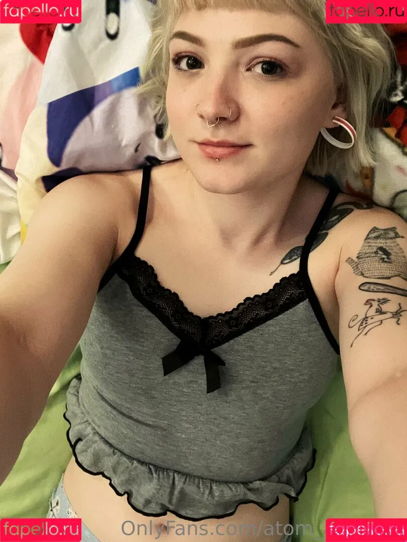 atom_and_eve Onlyfans Photo Gallery 