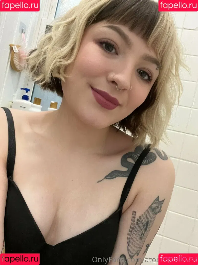 atom_and_eve Onlyfans Photo Gallery 