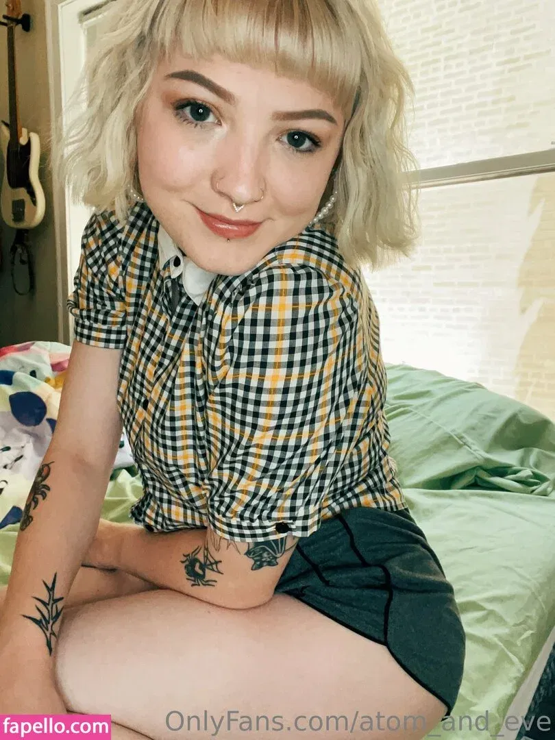 atom_and_eve Onlyfans Photo Gallery 