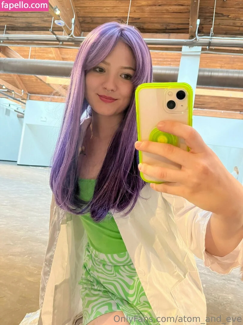 atom_and_eve Onlyfans Photo Gallery 