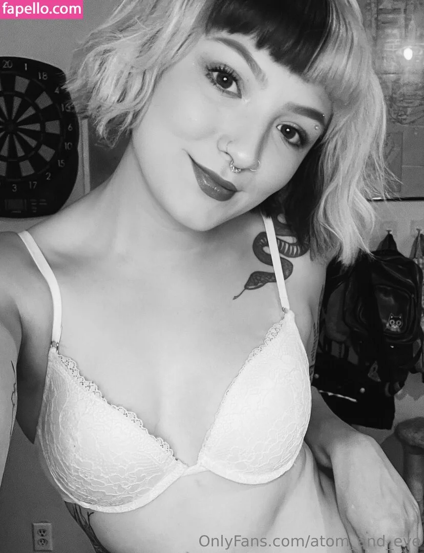 atom_and_eve Onlyfans Photo Gallery 