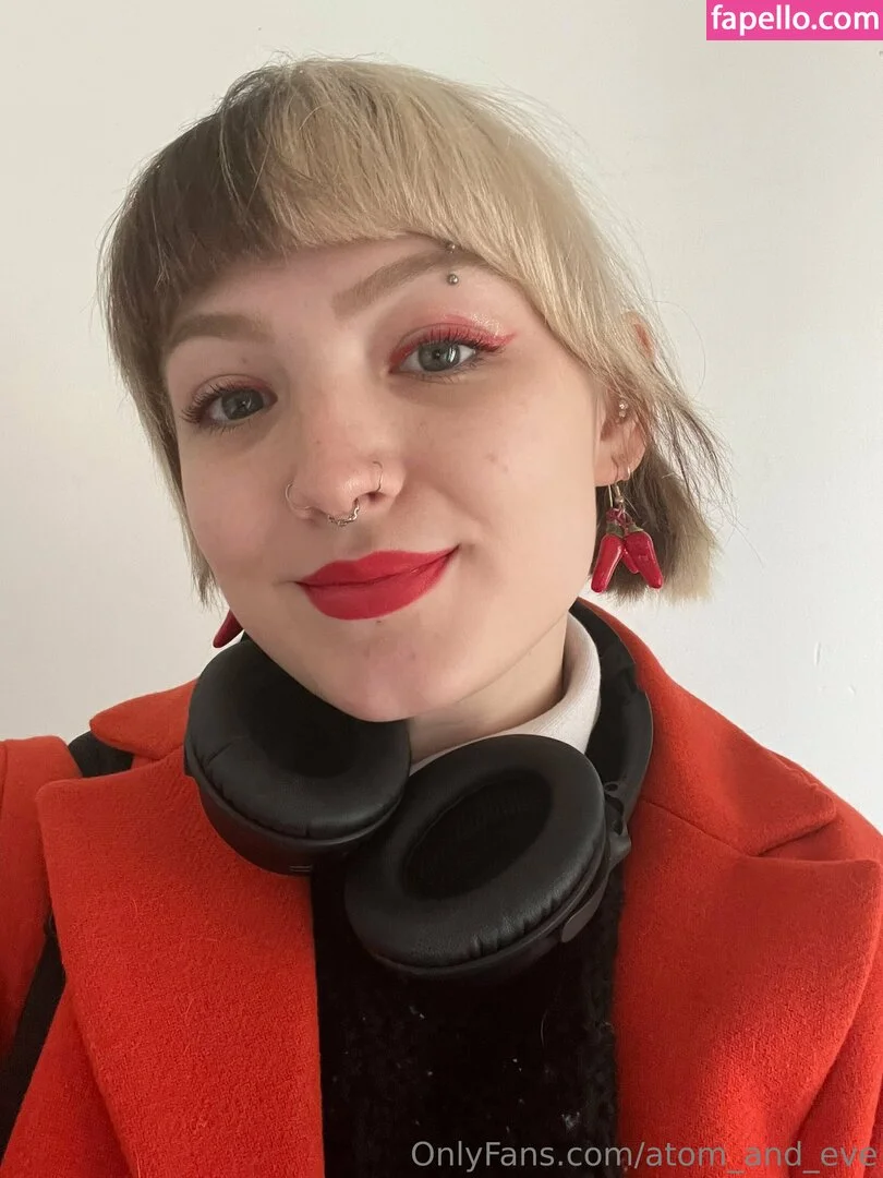 atom_and_eve Onlyfans Photo Gallery 