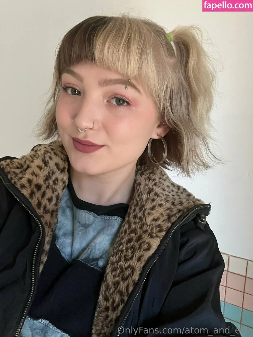 atom_and_eve Onlyfans Photo Gallery 