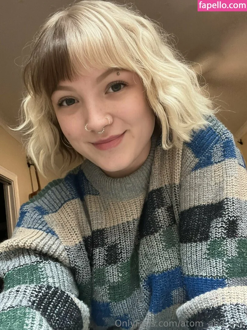 atom_and_eve Onlyfans Photo Gallery 