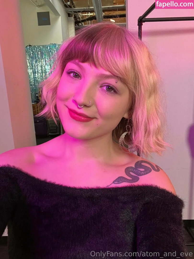 atom_and_eve Onlyfans Photo Gallery 