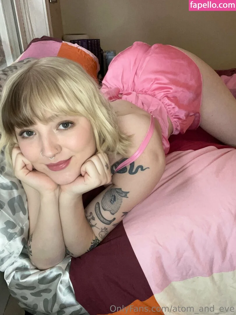 atom_and_eve Onlyfans Photo Gallery 