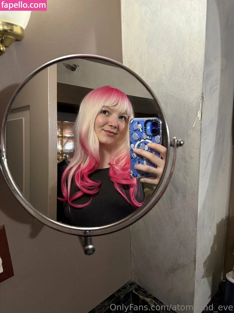 atom_and_eve Onlyfans Photo Gallery 