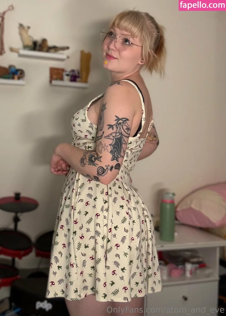 atom_and_eve Onlyfans Photo Gallery 