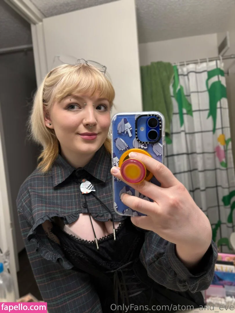 atom_and_eve Onlyfans Photo Gallery 