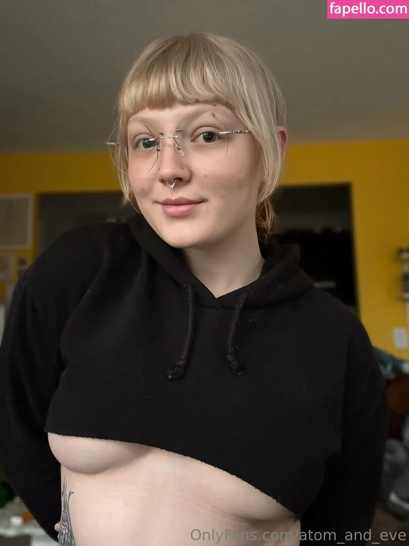 atom_and_eve Onlyfans Photo Gallery 