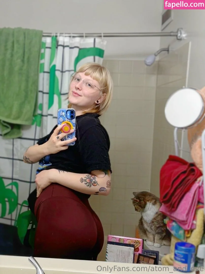 atom_and_eve Onlyfans Photo Gallery 