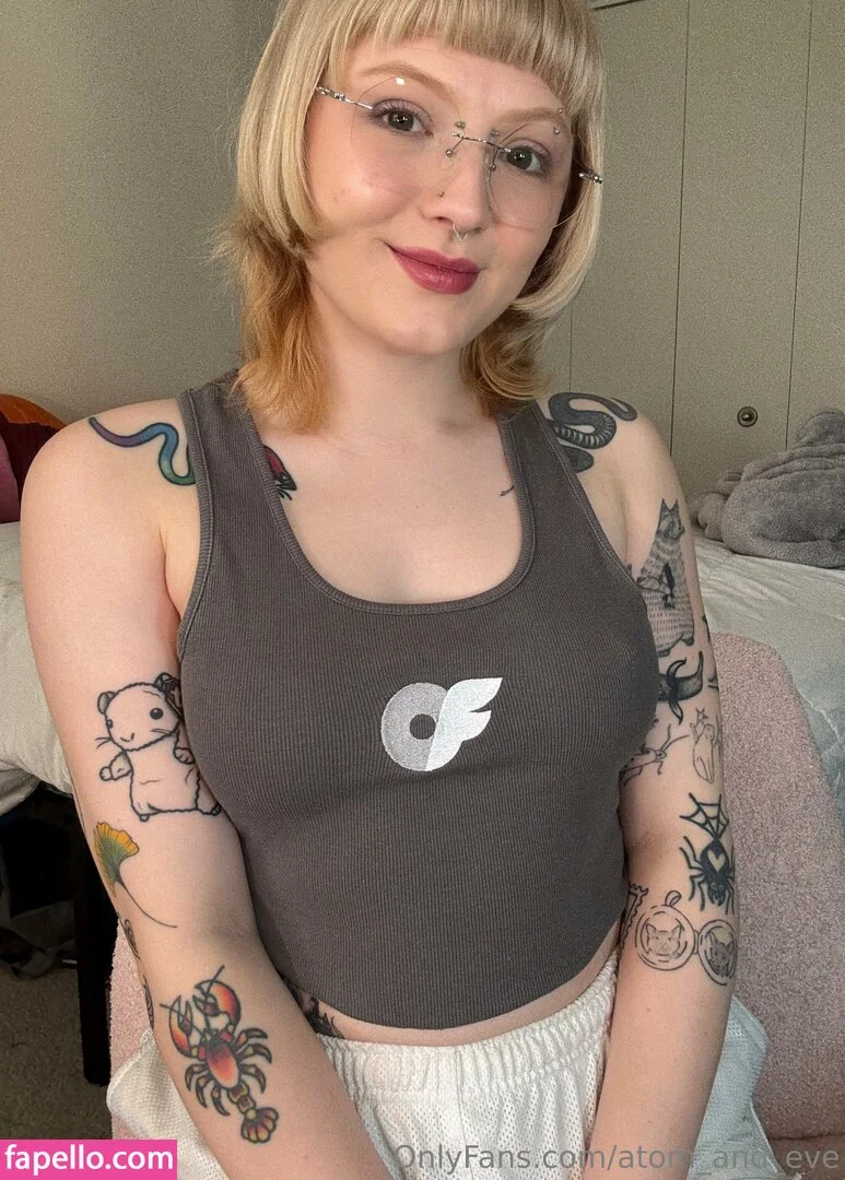 atom_and_eve Onlyfans Photo Gallery 