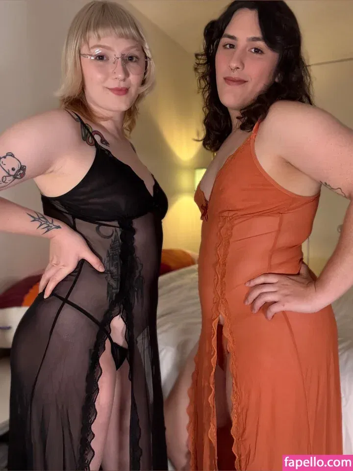 atom_and_eve Onlyfans Photo Gallery 