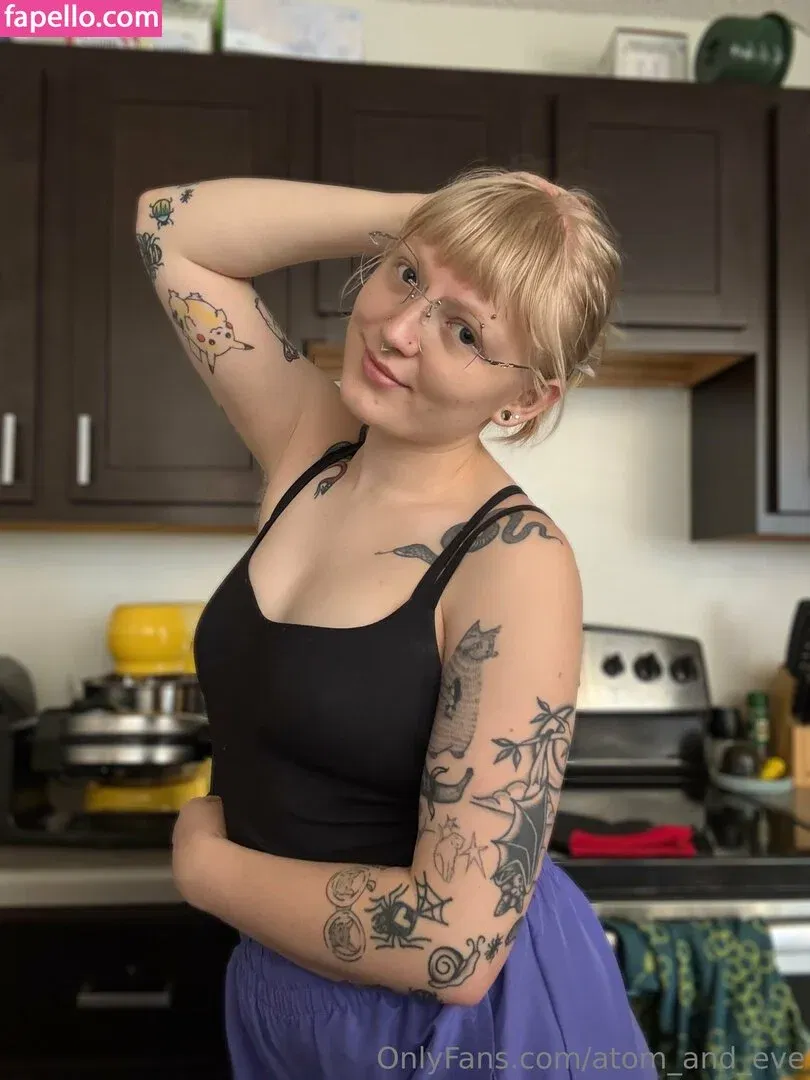 atom_and_eve Onlyfans Photo Gallery 