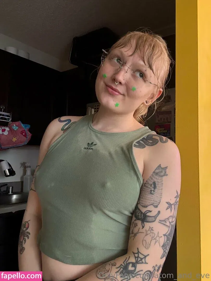 atom_and_eve Onlyfans Photo Gallery 
