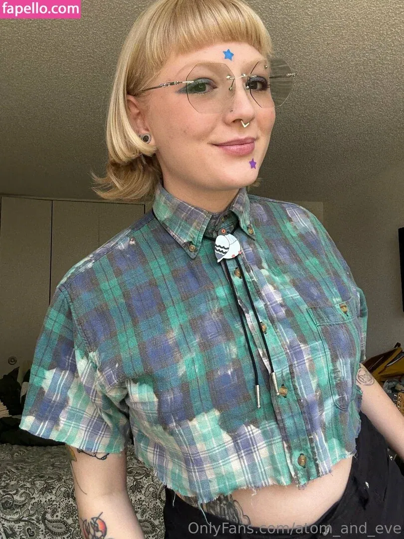 atom_and_eve Onlyfans Photo Gallery 