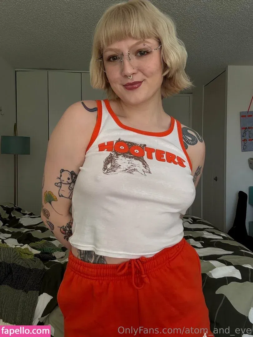 atom_and_eve Onlyfans Photo Gallery 