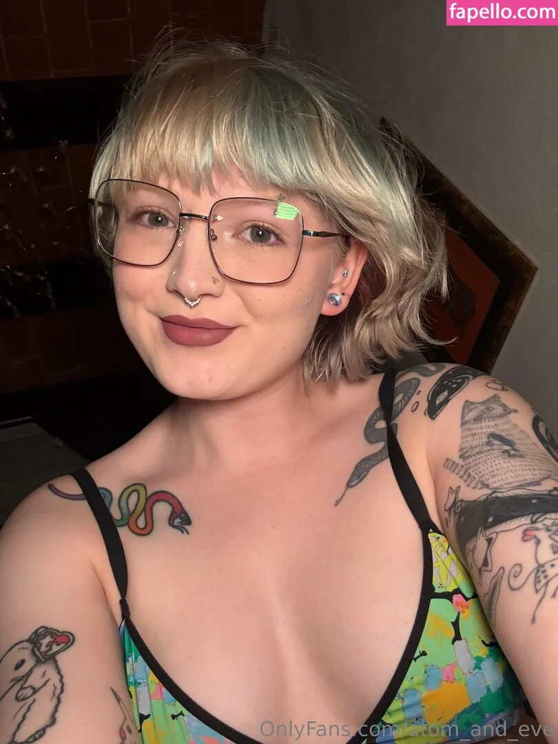 atom_and_eve Onlyfans Photo Gallery 